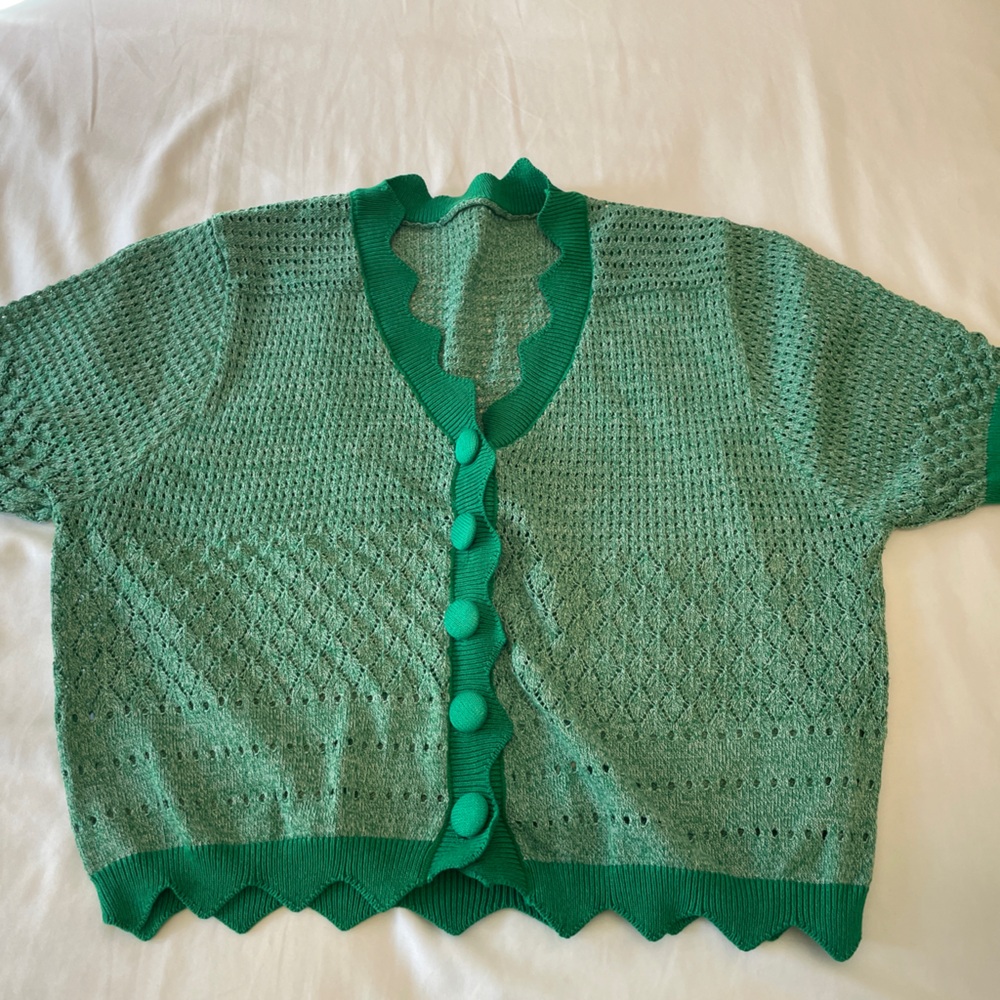 Cloth - Picture 2 of 5